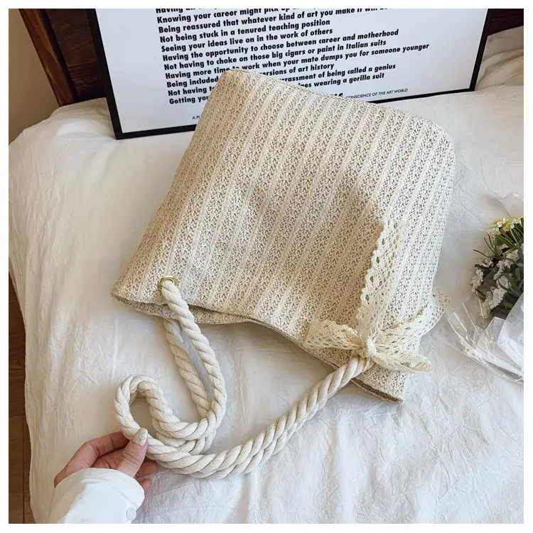 Women's Pastoral Woven Straw Shoulder Bag Large Capacity — feature 18