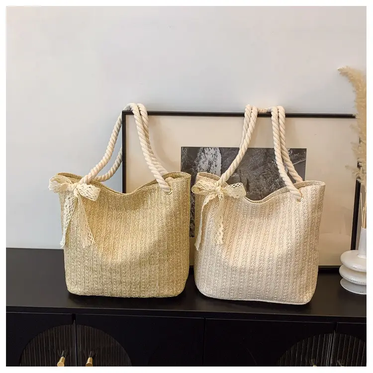 Women's Pastoral Woven Straw Shoulder Bag Large Capacity — feature 41