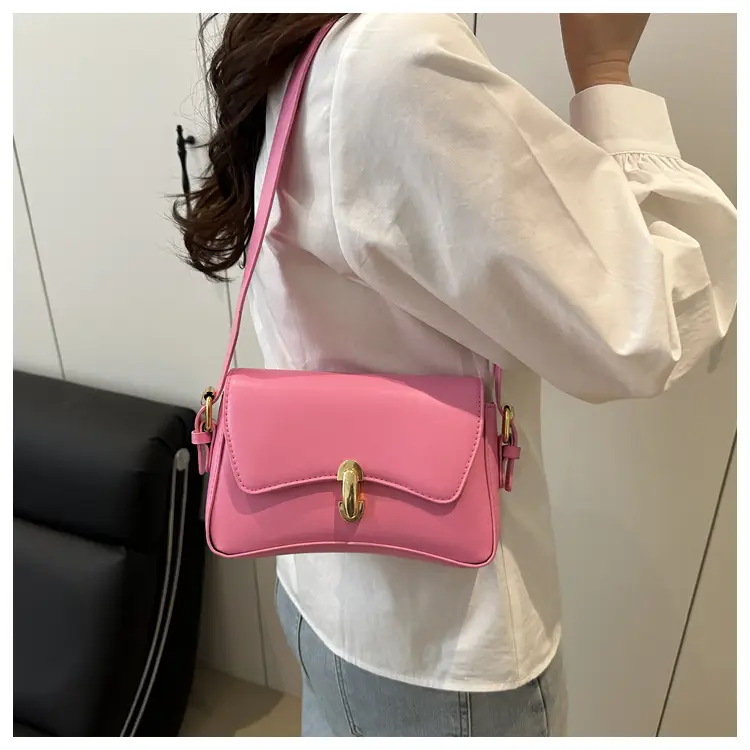 White Square Shoulder Bag for Women 2025 — feature 18