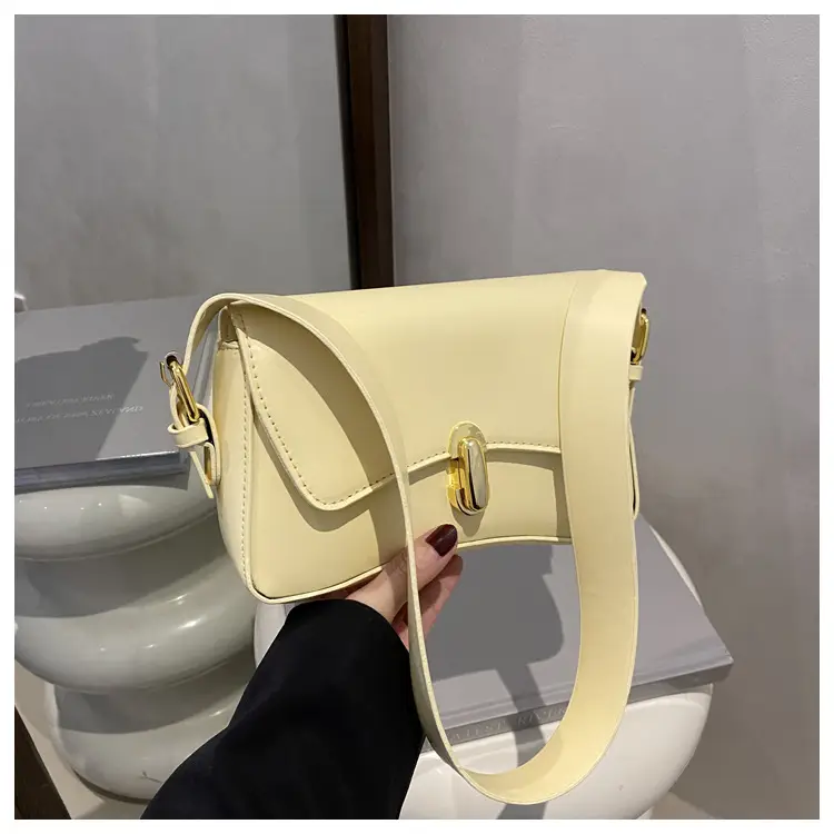 White Square Shoulder Bag for Women 2025 — feature 26