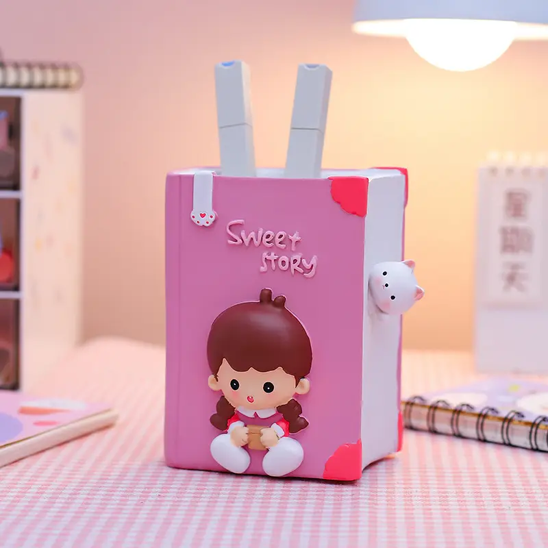 Cute Fairy Crown Makeup Brush Holder for Students