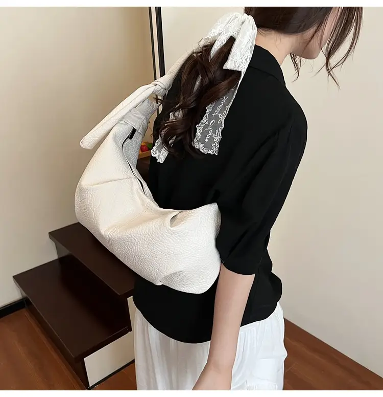 Vintage Pleated Shoulder Bag for Women Summer 2025 — feature 25