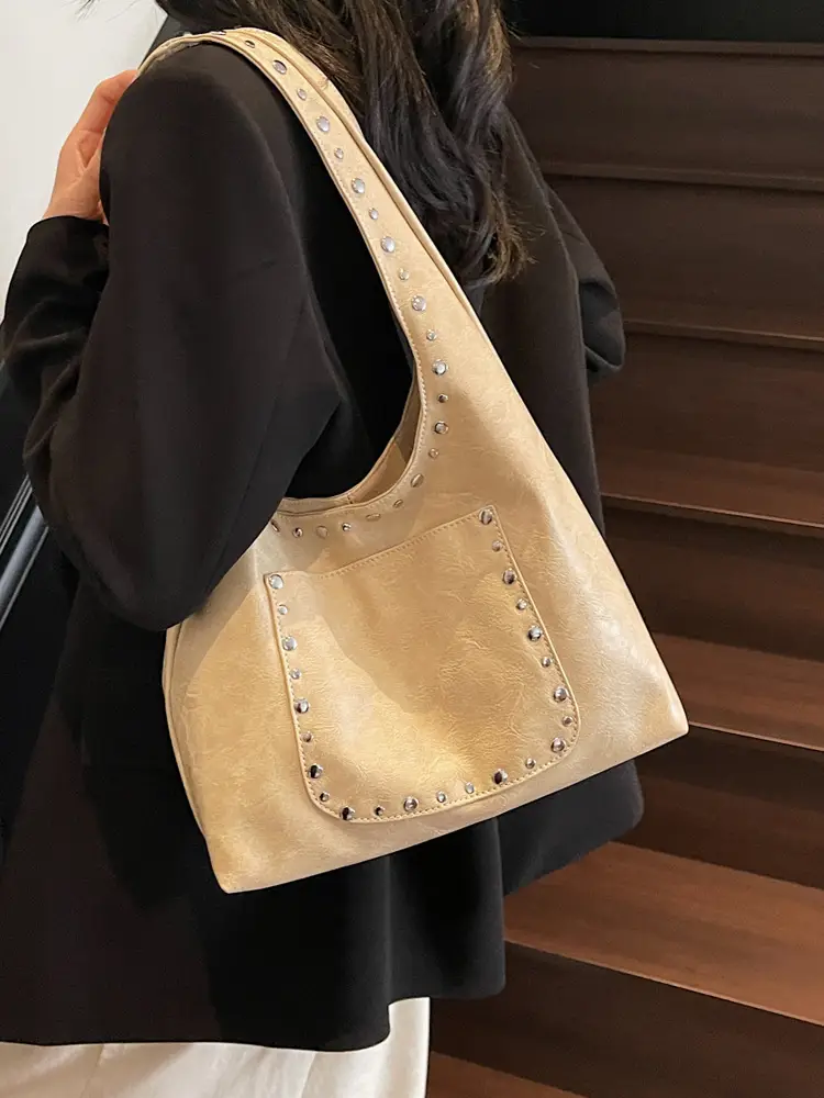 Retro Rivet Shoulder Bag European American Fashion - Image 6