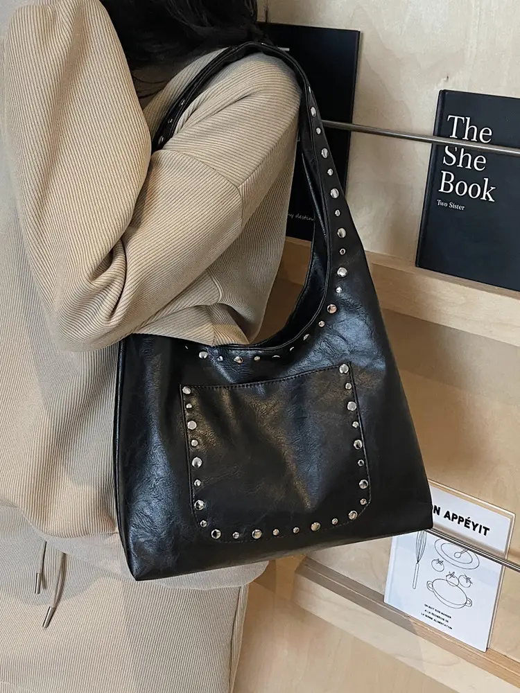 Retro Rivet Shoulder Bag European American Fashion - Image 8