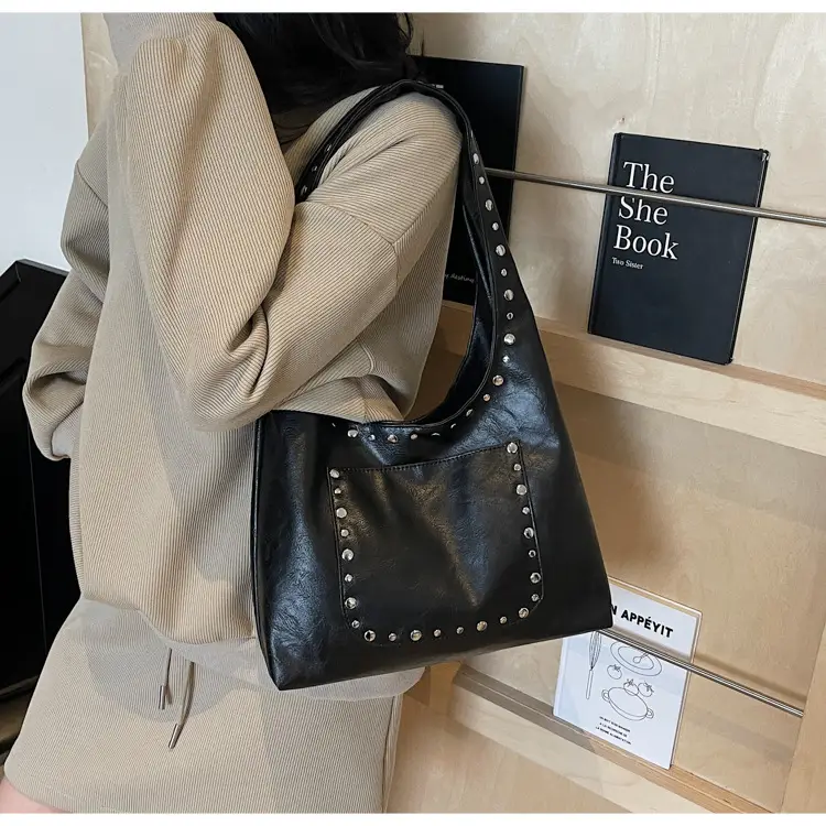Retro Rivet Shoulder Bag European American Fashion — feature 22