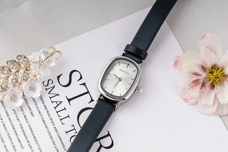 Women's Oval Watch Black Leather Waterproof — feature 12