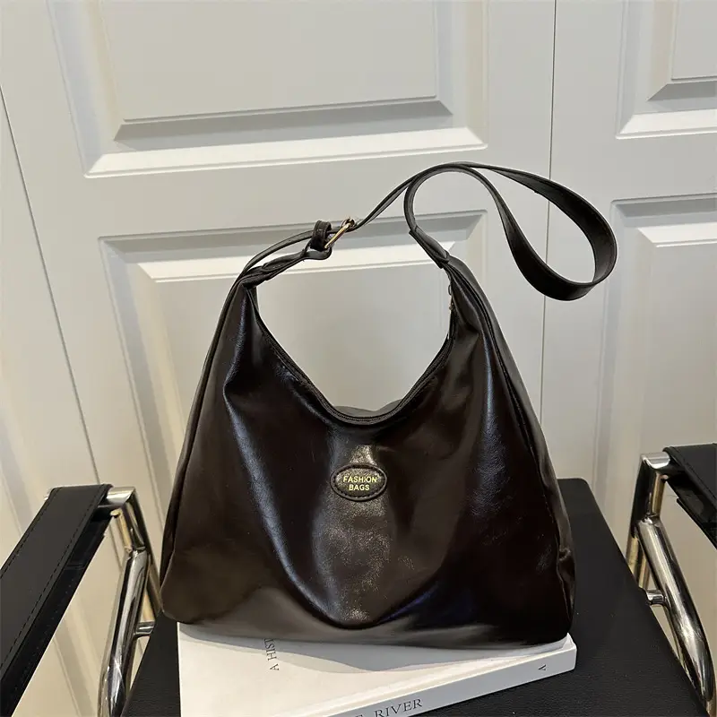 Brown Leather Shoulder Bag for Women 2025 - Image 7