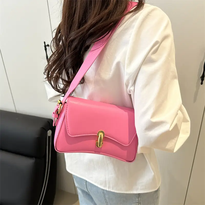 Trendy Black Gold Plated Shoulder Bag for Women - Image 4
