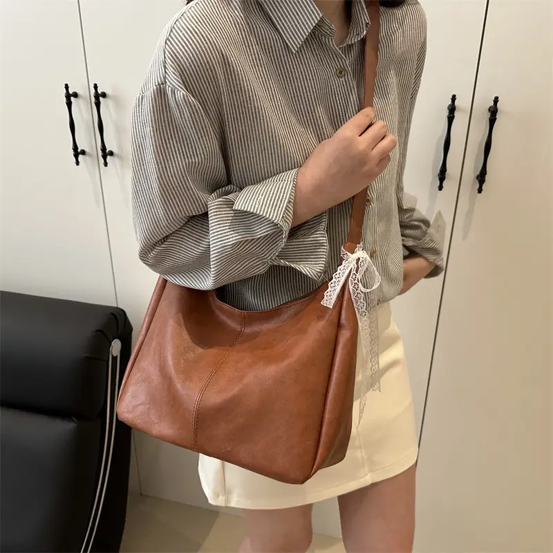 Women's Large Capacity Tote Bag Brown Black Brown — feature 12