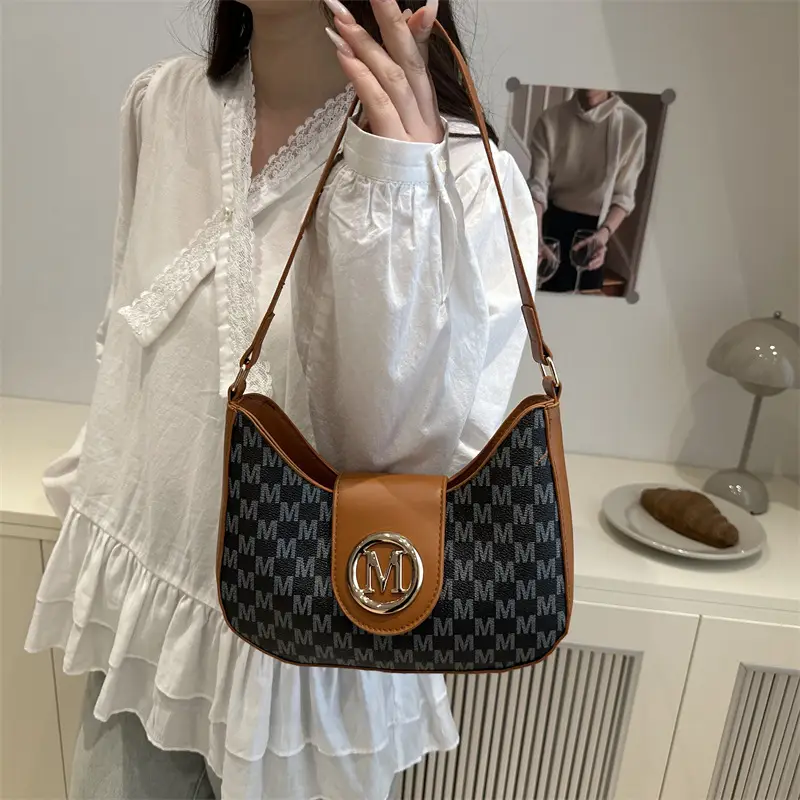 Retro Letter Print Shoulder Bag Brown Leather 2025 - Image 8