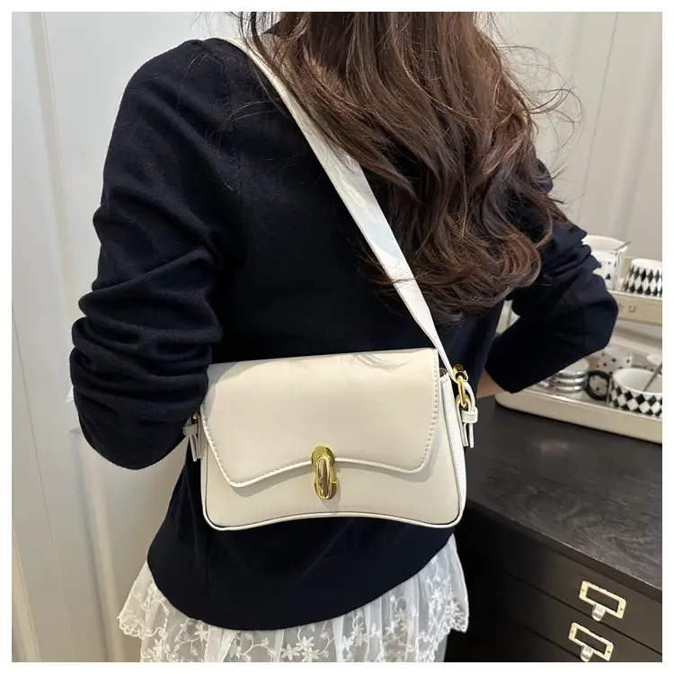 White Korean Style Shoulder Bag 2025 Summer — feature 20
