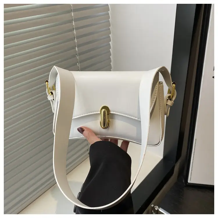 White Korean Style Shoulder Bag 2025 Summer — feature 25