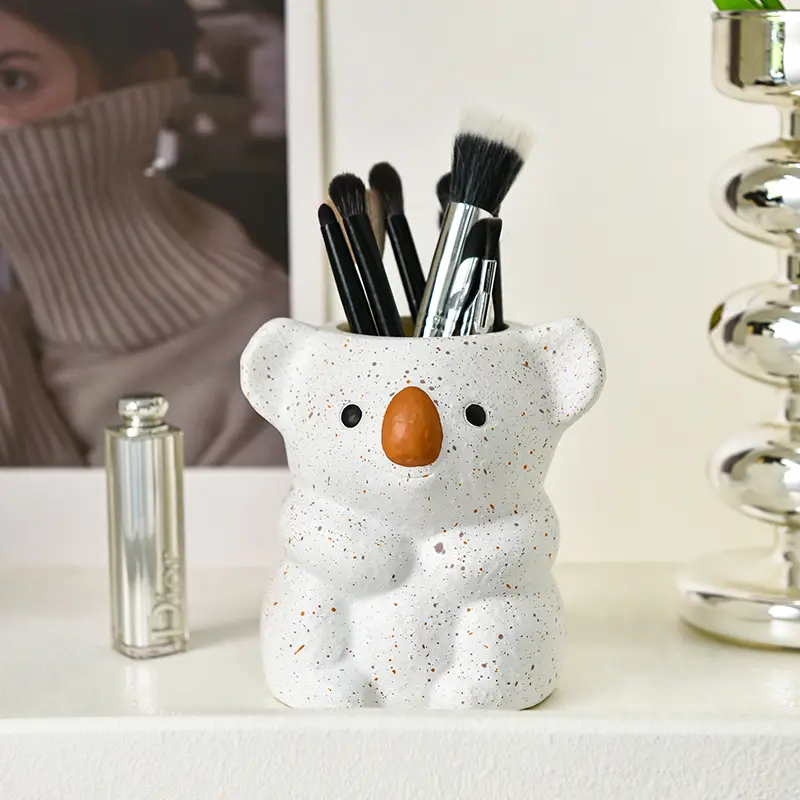Modern Koala Cosmetic Brush Storage Bucket β feature 5
