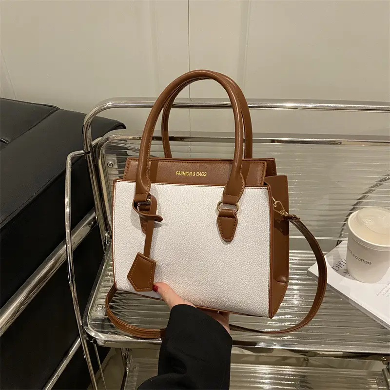 2025 Fashionable Women's Bags with Textile Stitching - Image 7