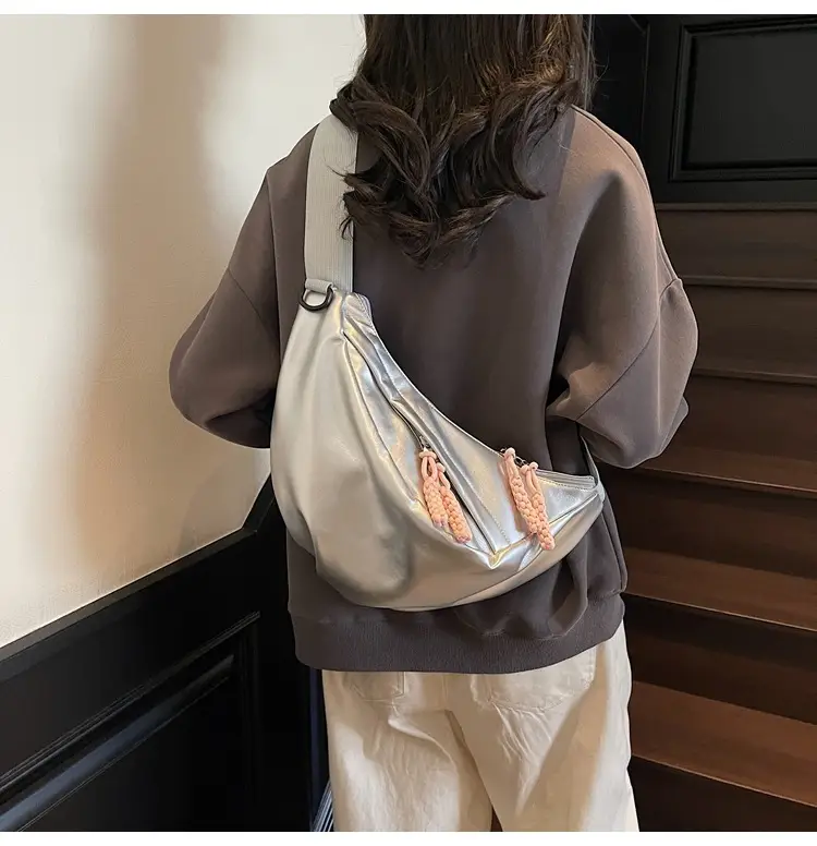 Cross-border Pleated Shoulder Bag Large Capacity Women — feature 12