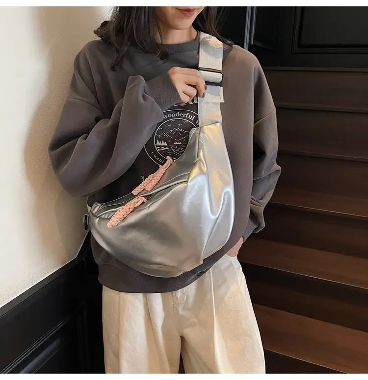 Cross-border Pleated Shoulder Bag Large Capacity Women — feature 13