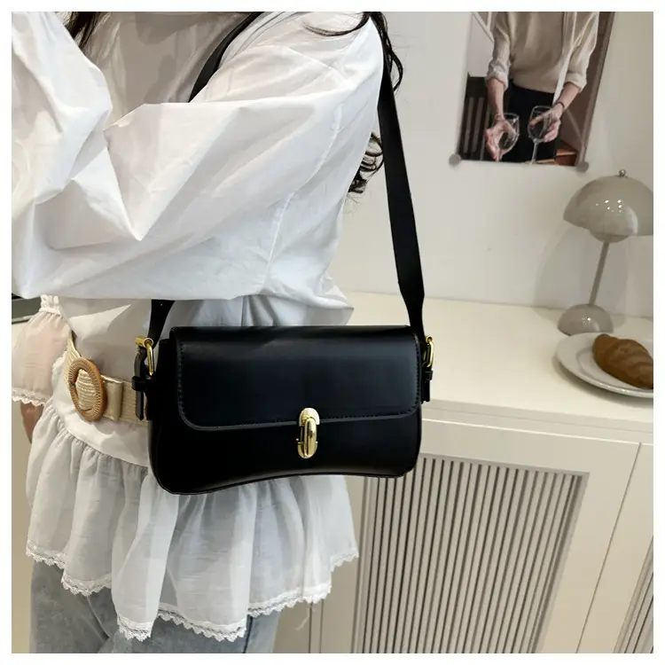 Women's Yellow Leather Shoulder Bag 2025 Summer — feature 9