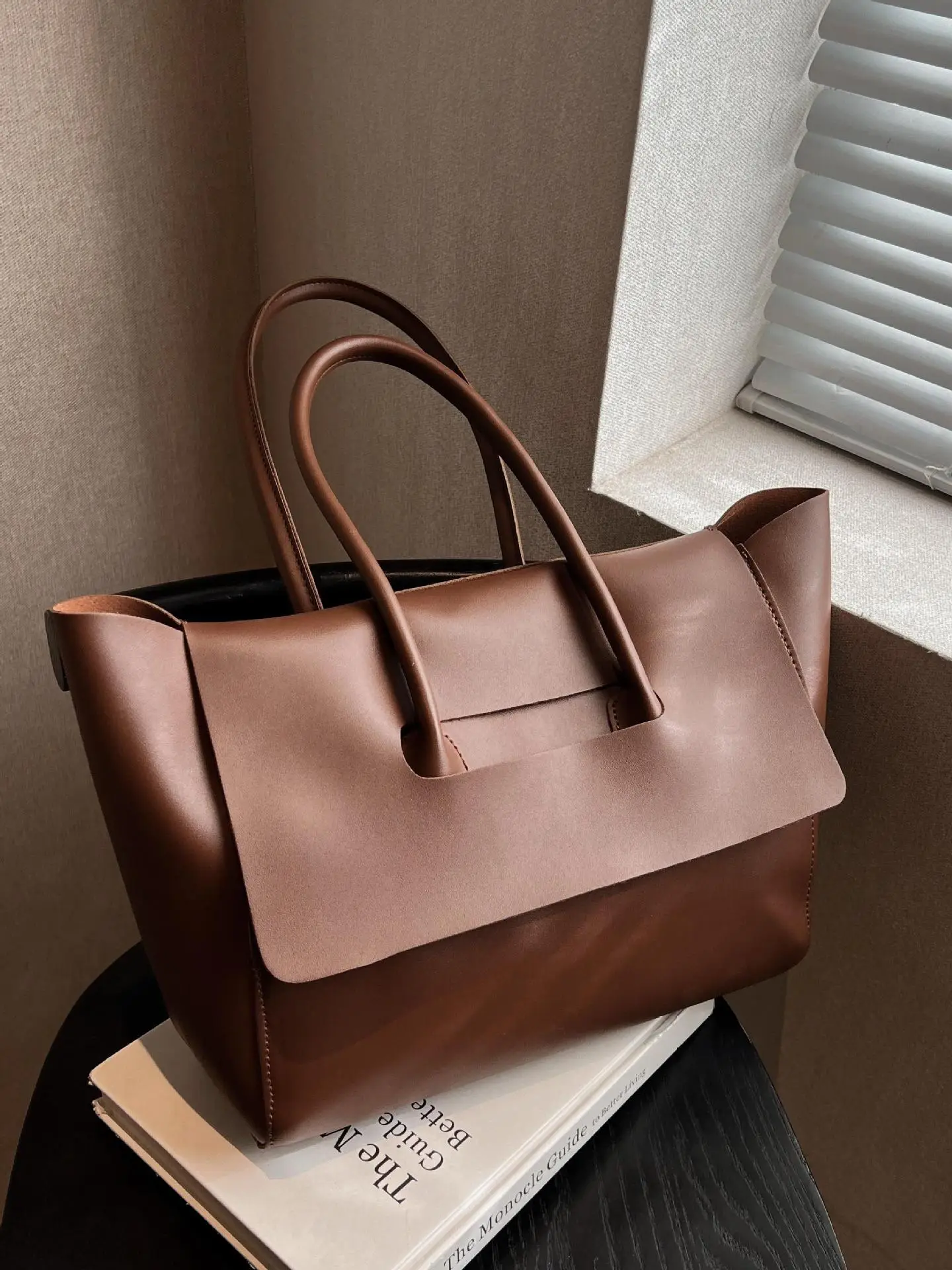 Korean Style Brown Leather Shoulder Tote Bag 2025 - Image 6