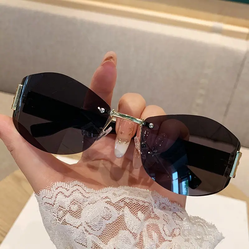 Retro Anti-UV Sunglasses for Men Women Curved Rimless