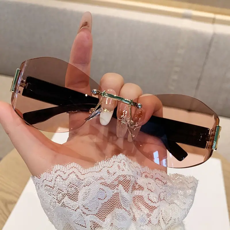 Retro Anti-UV Sunglasses for Men Women Curved Rimless - Image 3
