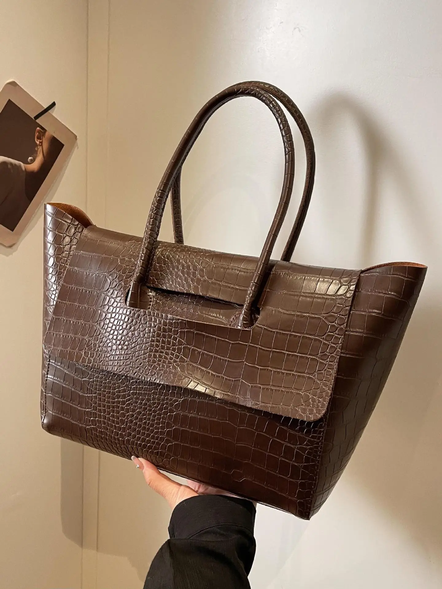 Women's Cross-Crystal Croc Leather Shoulder Bag Brown 2025 - Image 7
