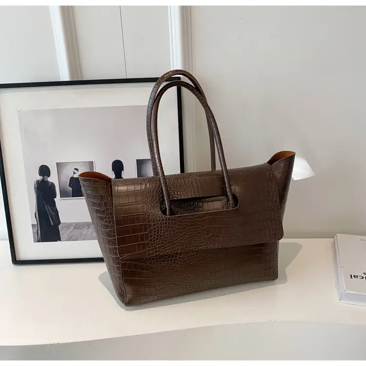 Women's Cross-Crystal Croc Leather Shoulder Bag Brown 2025 — feature 15