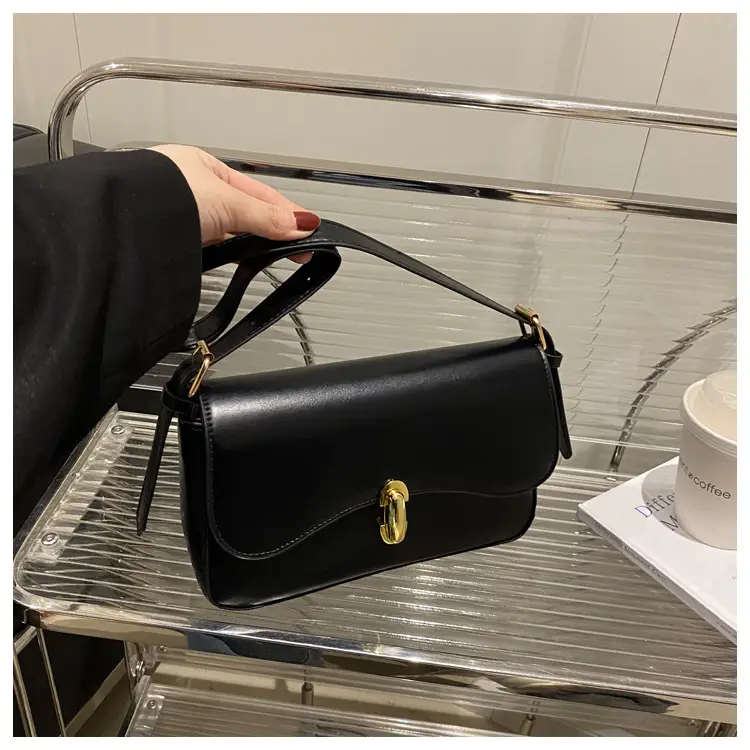 Simple Large Capacity Lock 2025 Summer New Western Style Korean Style Simple Fashion Crossbody Shoulder Small Square Bag — feature 15