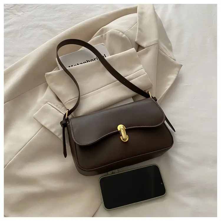 Simple Large Capacity Lock 2025 Summer New Western Style Korean Style Simple Fashion Crossbody Shoulder Small Square Bag — feature 19