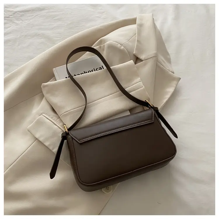Simple Large Capacity Lock 2025 Summer New Western Style Korean Style Simple Fashion Crossbody Shoulder Small Square Bag — feature 20