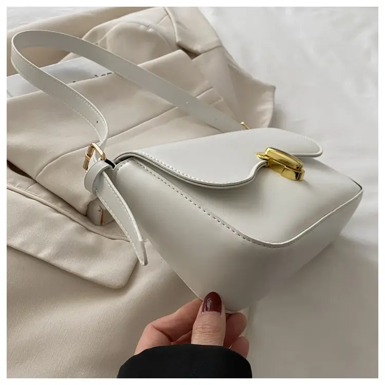 Simple Large Capacity Lock 2025 Summer New Western Style Korean Style Simple Fashion Crossbody Shoulder Small Square Bag — feature 35