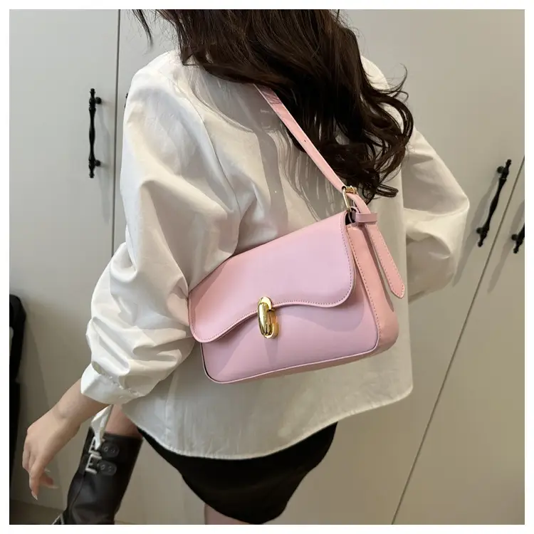 Simple Large Capacity Lock 2025 Summer New Western Style Korean Style Simple Fashion Crossbody Shoulder Small Square Bag — feature 49