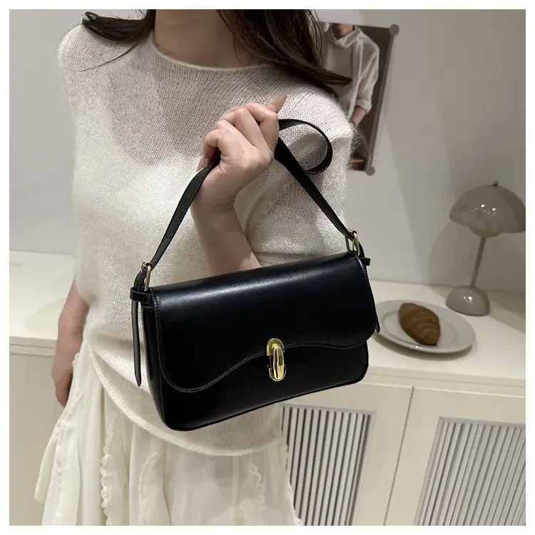 Simple Large Capacity Lock 2025 Summer New Western Style Korean Style Simple Fashion Crossbody Shoulder Small Square Bag — feature 50
