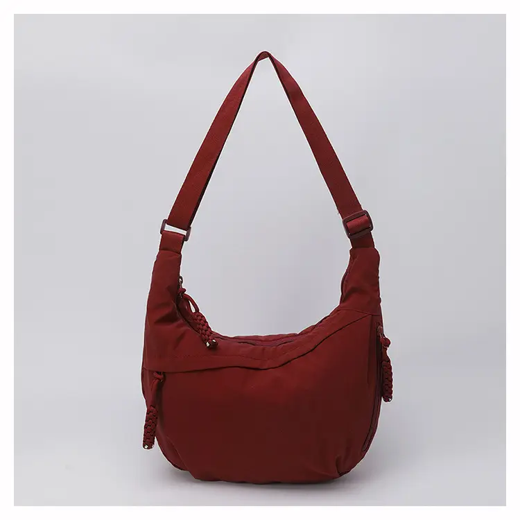 Black Nylon Crossbody Bag for Women 2025 — feature 17