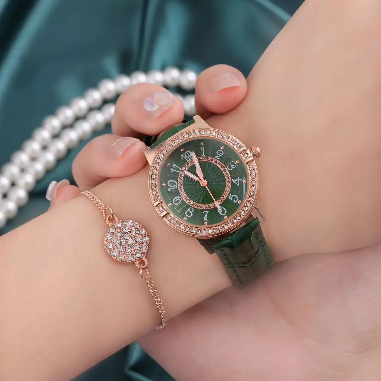 Women's Green Watch Set with Four Leaf Clover Necklace & Earrings - Image 8