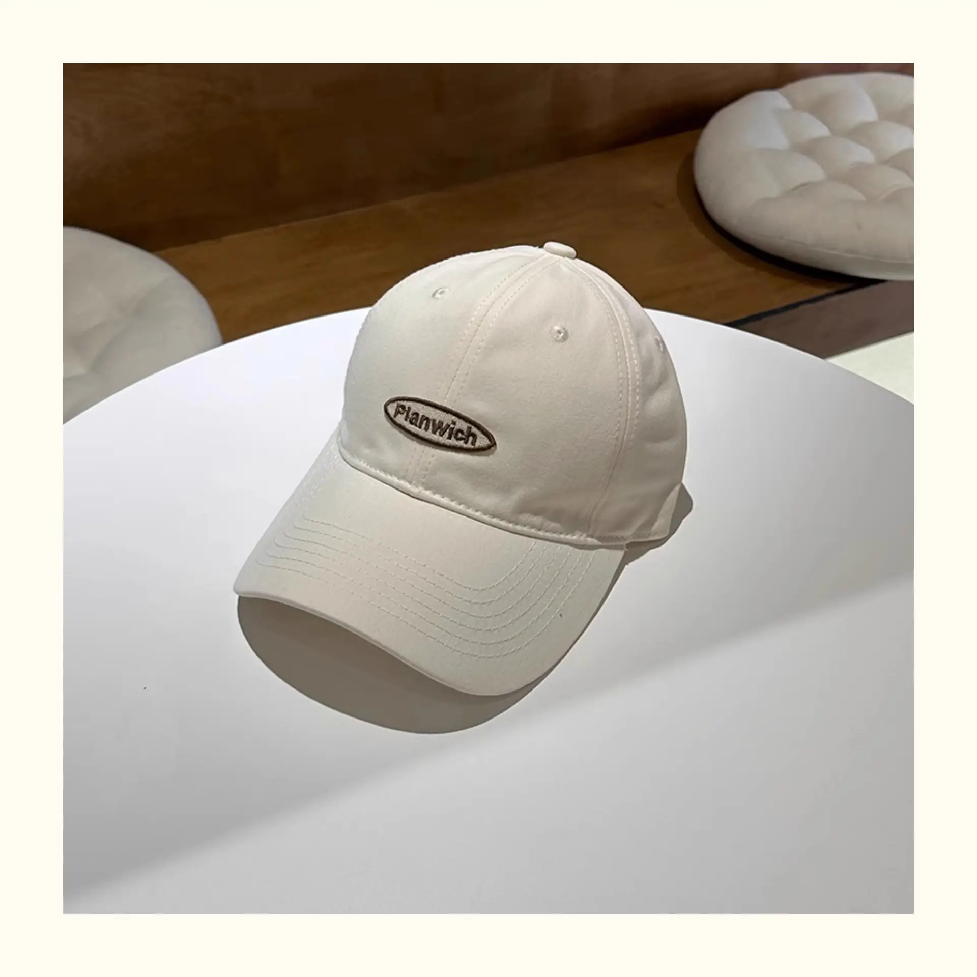 Women Japanese Style Baseball Cap Red Duckbill — feature 17