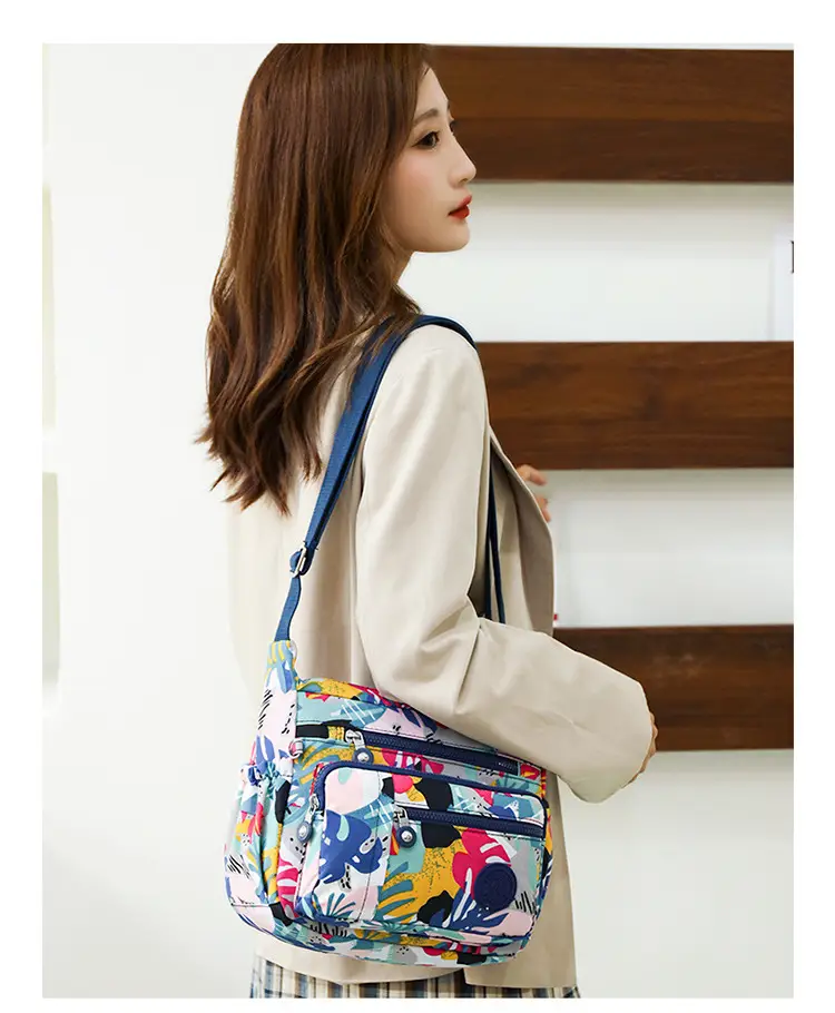Factory Wholesale 2025 Nylon Shoulder Bags Multi-Pocket Commuter — feature 29