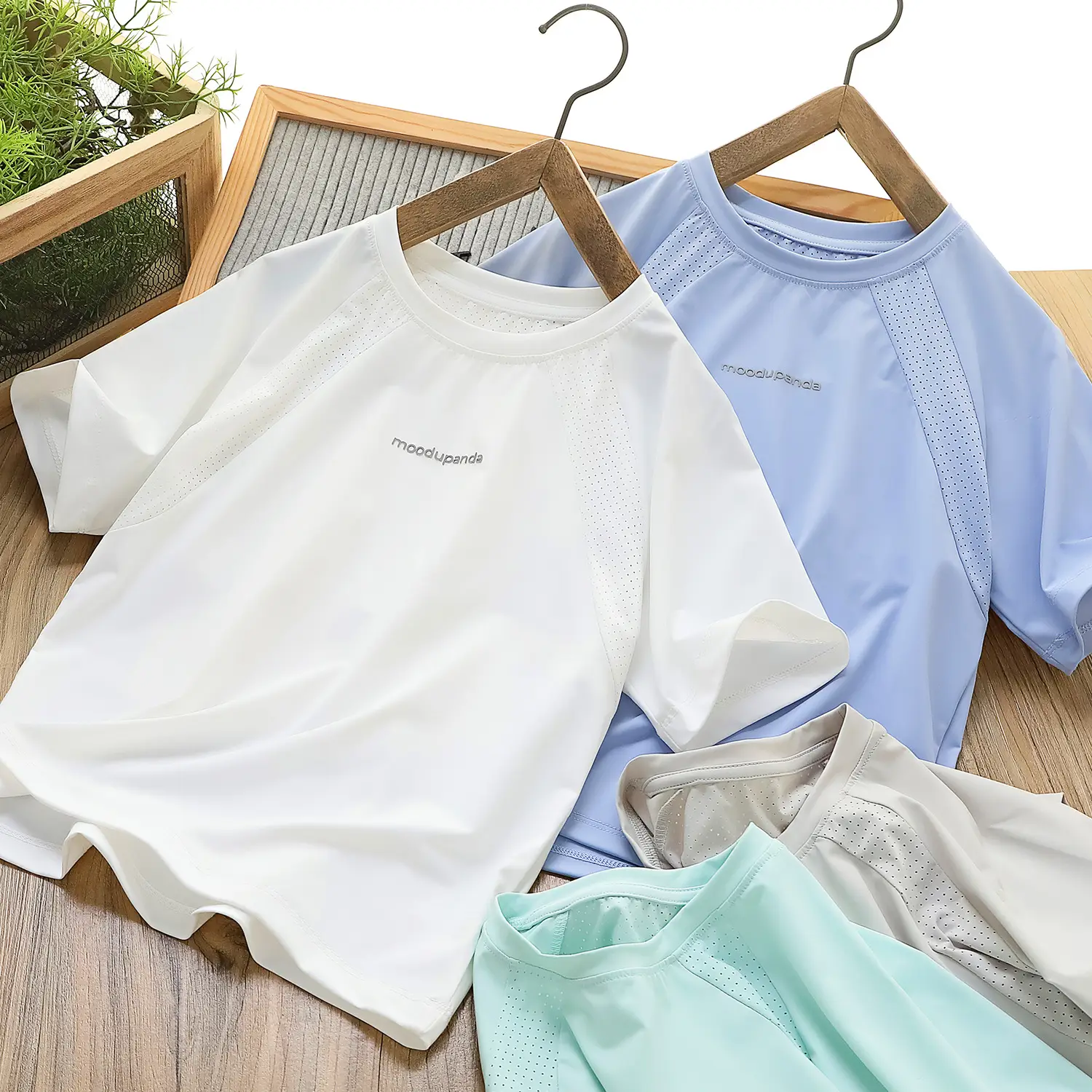 Children's Light Blue Quick-Dry T-Shirt Medium Large
