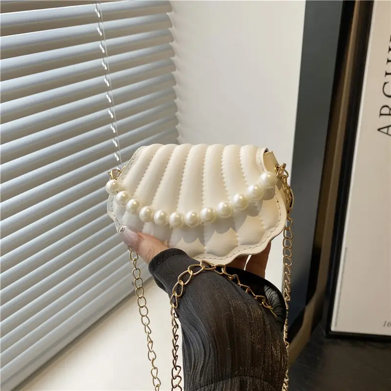Pearl Chain Crossbody Bag for Women Summer 2025 - Image 6
