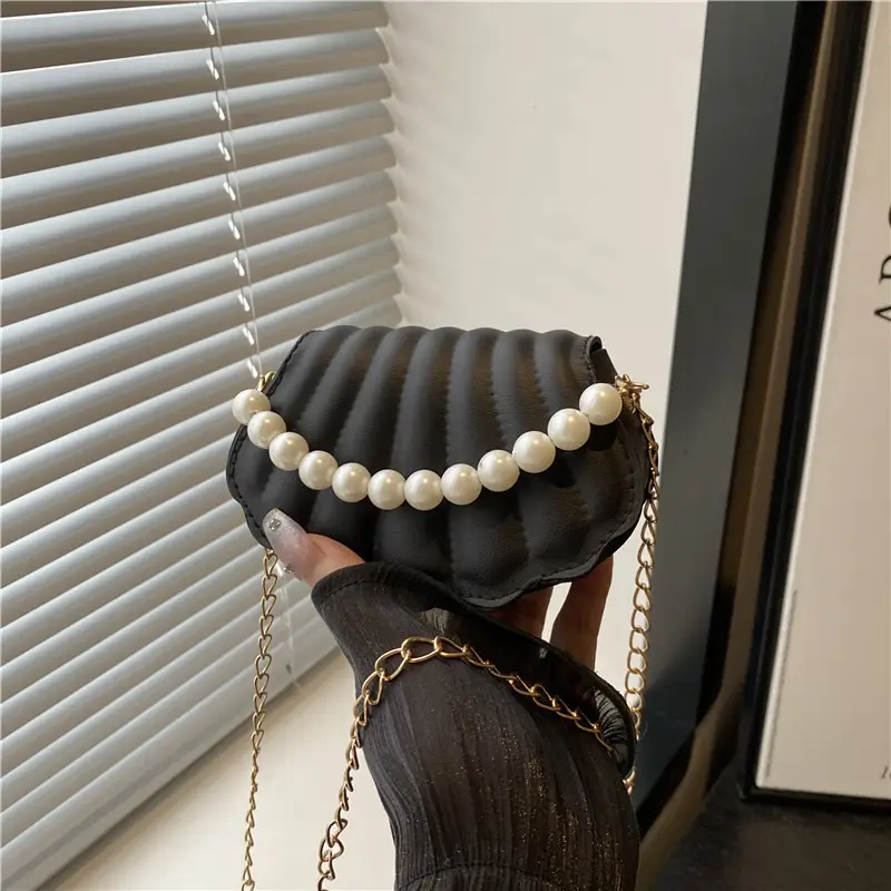 Pearl Chain Crossbody Bag for Women Summer 2025 — feature 14