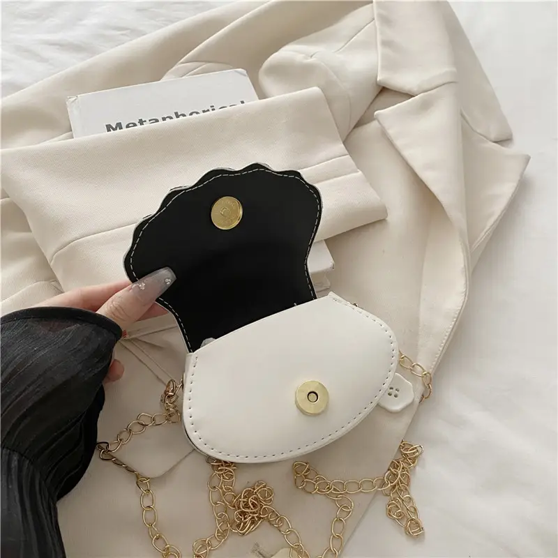 Pearl Chain Crossbody Bag for Women Summer 2025 — feature 26