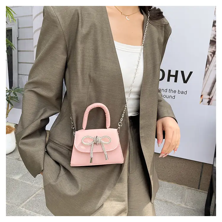 White Bow Chain Shoulder Bag for Women 2025 - Image 8