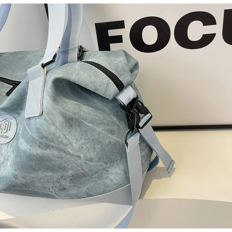 Large Capacity Crossbody Bag for Travel Fitness Casual Fashion — feature 13