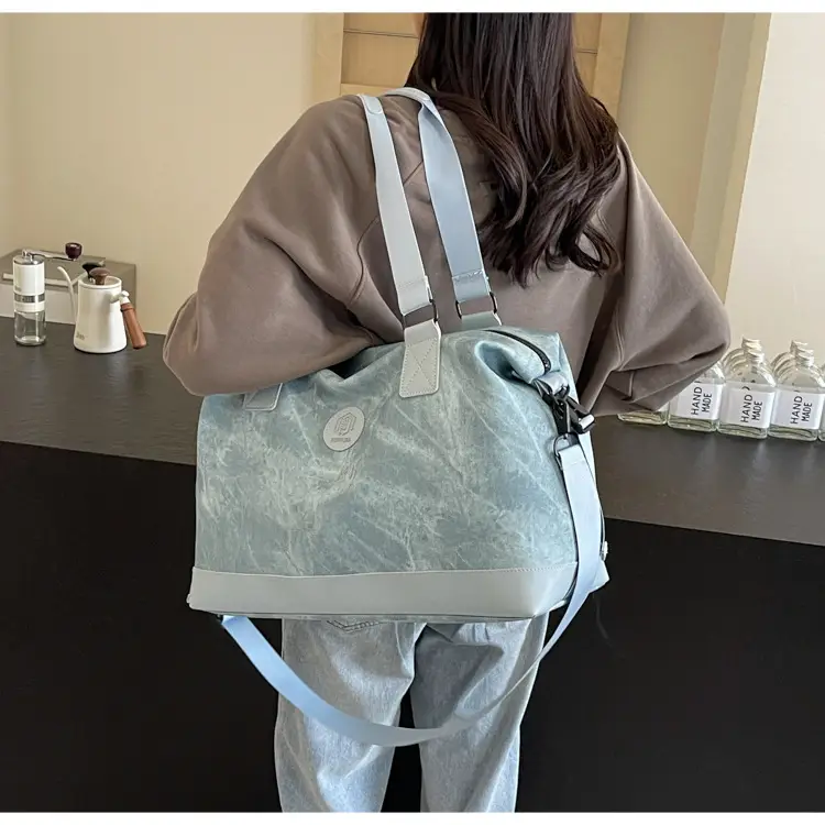 Large Capacity Crossbody Bag for Travel Fitness Casual Fashion — feature 34