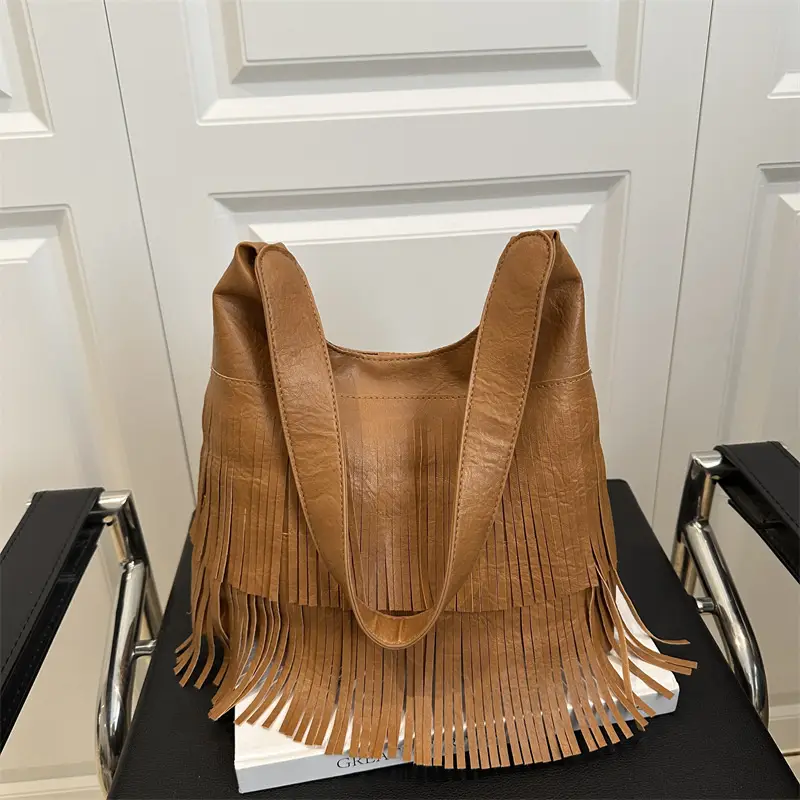 2025 Pink Pleated Tasseling Shoulder Bag for Women - Image 3