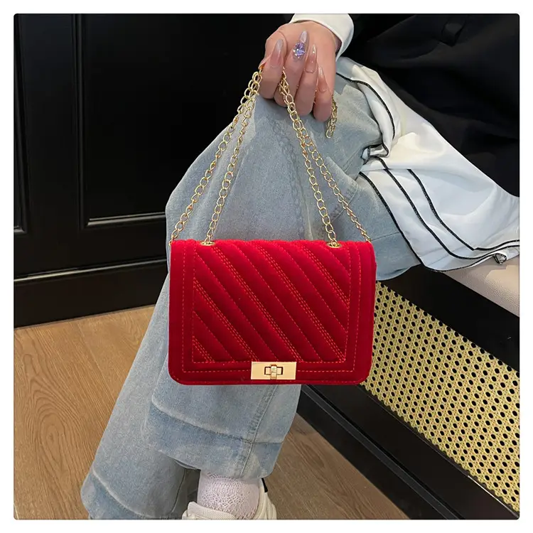 Korean Style Chain Crossbody Bag for Women 2025 — feature 11