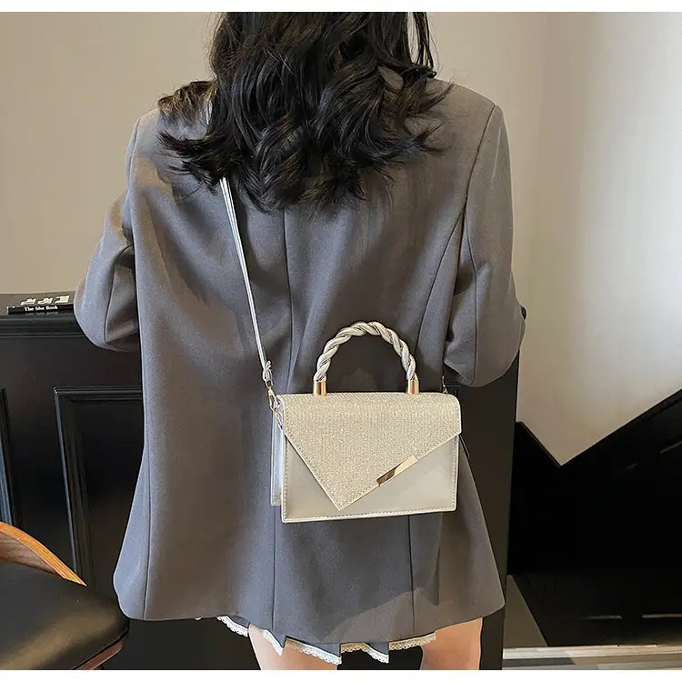 New Style Women's Gold Embroidered Crossbody Bag — feature 10