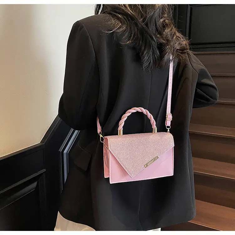 New Style Women's Gold Embroidered Crossbody Bag — feature 15