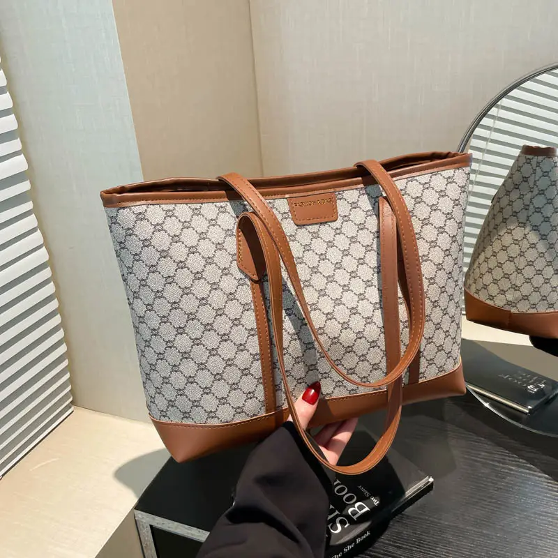 2025 Printed Tote Bag Women Large Capacity Shoulder Bag - Image 6