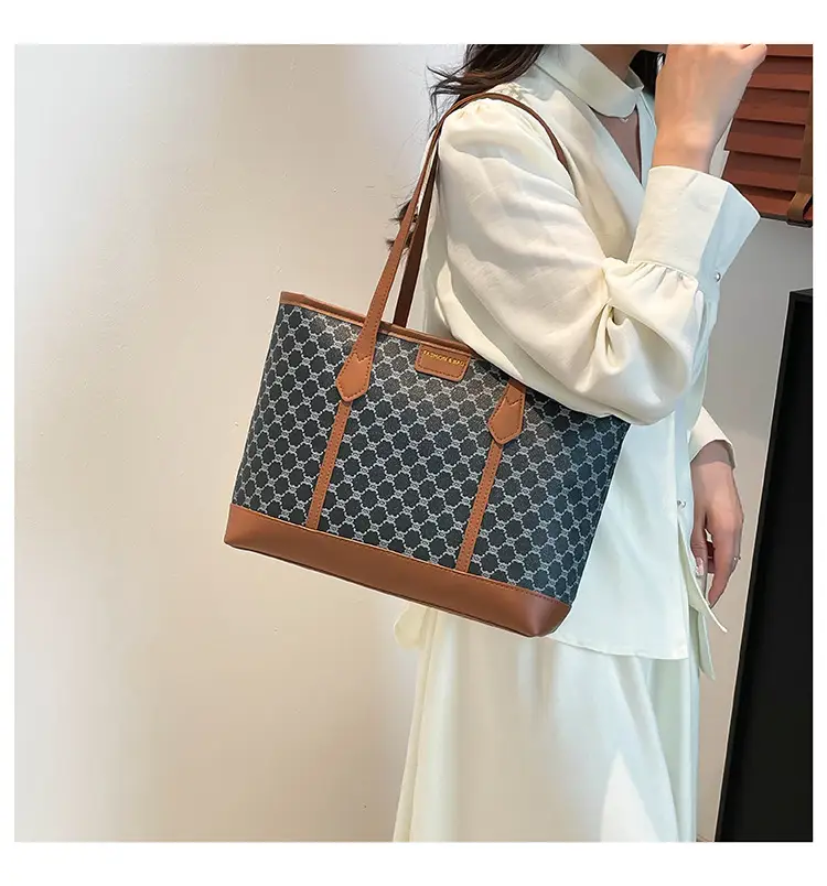 2025 Printed Tote Bag Women Large Capacity Shoulder Bag — feature 11