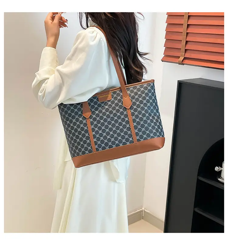 2025 Printed Tote Bag Women Large Capacity Shoulder Bag — feature 13